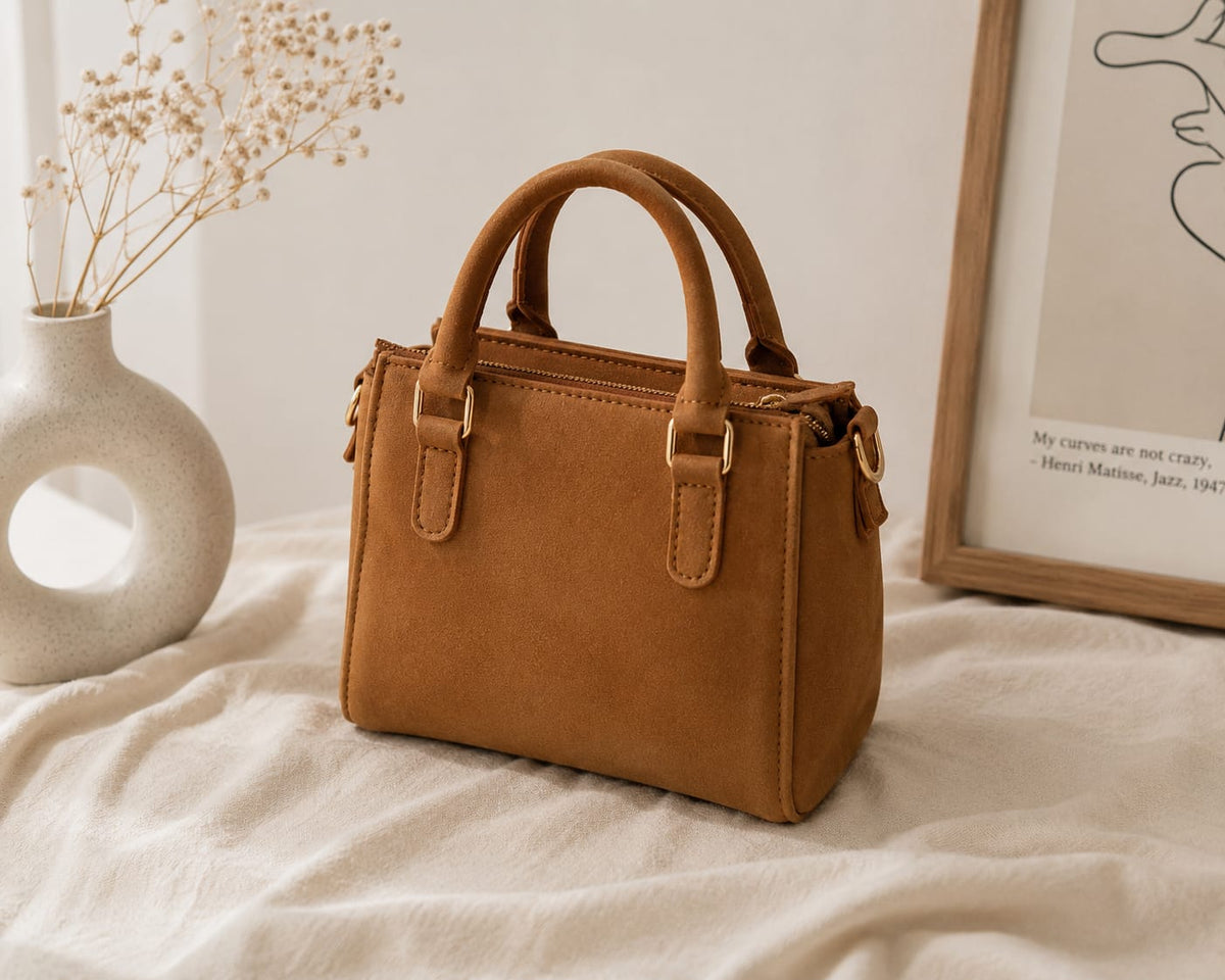 MINI VALVET HANDBAG